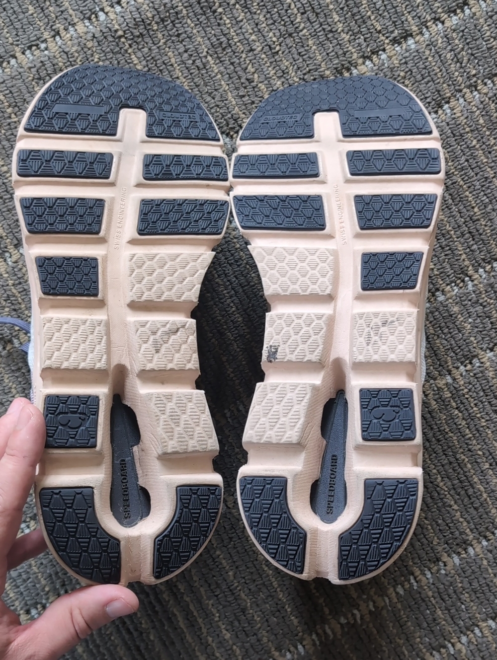On Running Cloudswift Running Shoes - Light Gray & Pale Pink US W11 - Picture 4 of 6